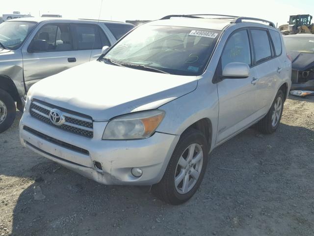 JTMZD31VX75052756 - 2007 TOYOTA RAV4 LIMIT SILVER photo 2