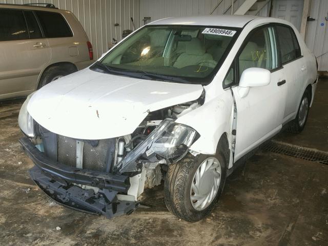 3N1BC11E07L440011 - 2007 NISSAN VERSA S WHITE photo 2