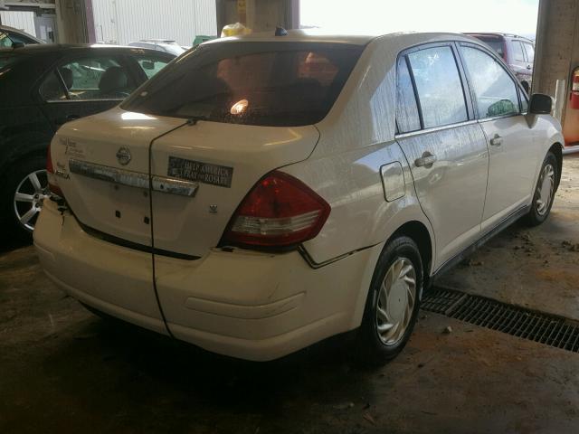 3N1BC11E07L440011 - 2007 NISSAN VERSA S WHITE photo 4