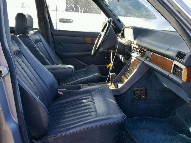 WDBCA39D8GA253538 - 1986 MERCEDES-BENZ 560 SEL BLUE photo 5