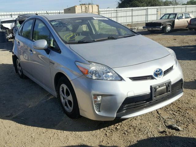 JTDKN3DU0D5543799 - 2013 TOYOTA PRIUS SILVER photo 1