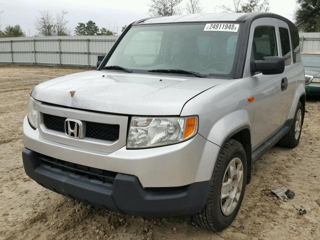 5J6YH1H35AL002448 - 2010 HONDA ELEMENT LX SILVER photo 2