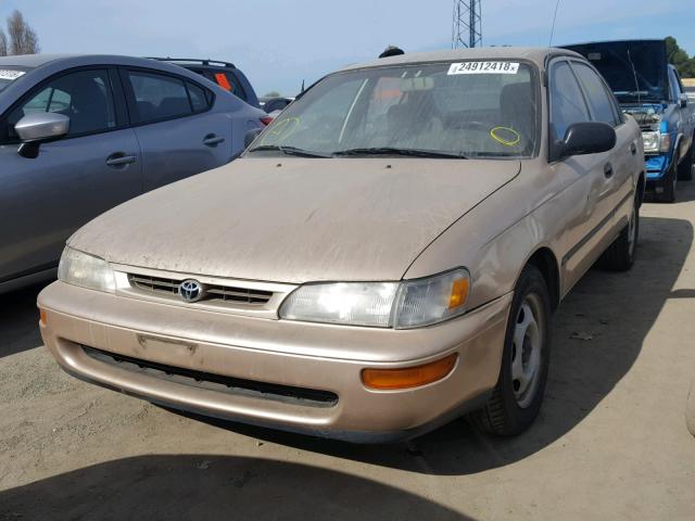 1NXBA02E2VZ568325 - 1997 TOYOTA COROLLA BA GOLD photo 2