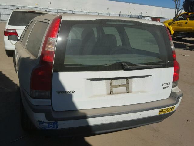 YV1SW59V042406464 - 2004 VOLVO V70 FWD WHITE photo 3