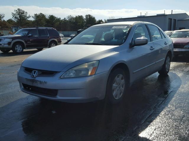 1HGCM56323A065514 - 2003 HONDA ACCORD LX SILVER photo 2