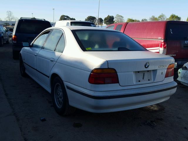 WBADD6329WGT90809 - 1998 BMW 528 I AUTO WHITE photo 3