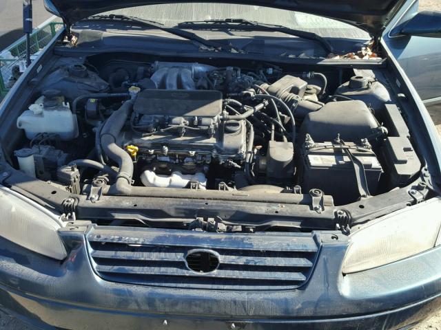 4T1BF22K6VU916081 - 1997 TOYOTA CAMRY CE GREEN photo 7