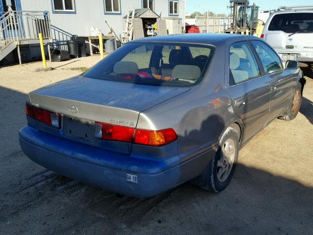 JT2BG22K210579131 - 2001 TOYOTA CAMRY CE GRAY photo 4