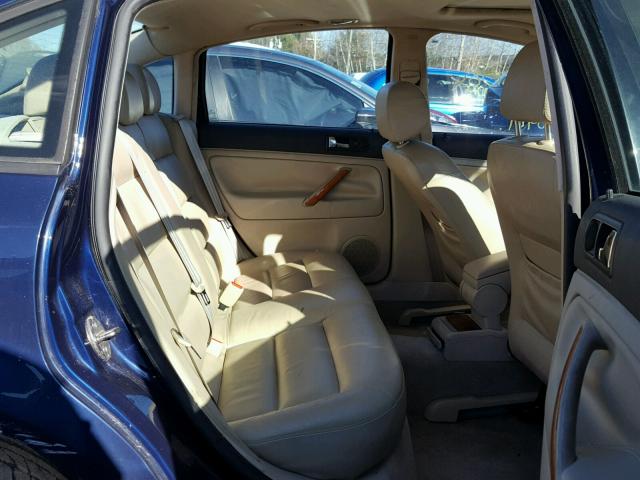 WVWBH63B71P024791 - 2001 VOLKSWAGEN PASSAT GLX 蓝色 照片 6