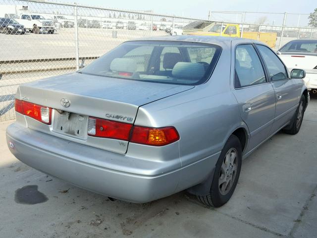 JT2BF28K4Y0249351 - 2000 TOYOTA CAMRY LE SILVER photo 4