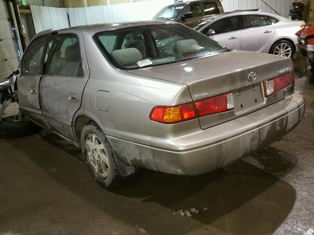 JT2BF22K4Y0245745 - 2000 TOYOTA CAMRY CE GRAY photo 3