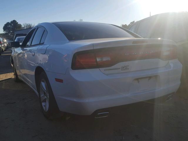 2B3CL3CG3BH607931 - 2011 DODGE CHARGER WHITE photo 3
