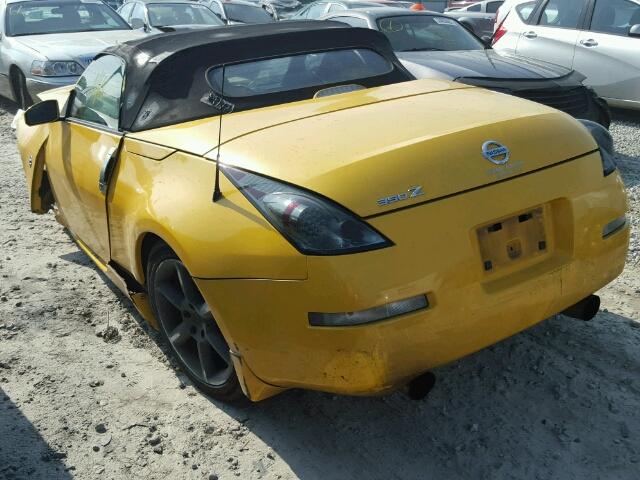 JN1AZ36DX5M700424 - 2005 NISSAN 350Z ROADS YELLOW photo 3