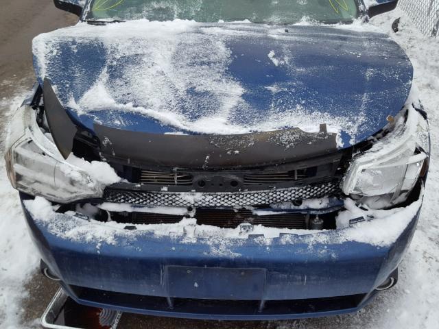 1FAHP33N48W145564 - 2008 FORD FOCUS SE BLUE photo 7