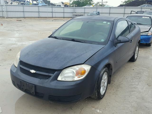 1G1AL12F957581475 - 2005 CHEVROLET COBALT LS BLACK photo 2