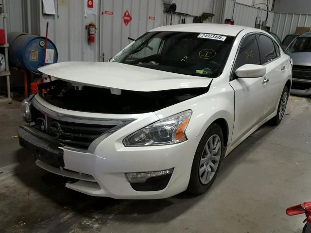 1N4AL3AP3EN375597 - 2014 NISSAN ALTIMA 2.5 WHITE photo 2