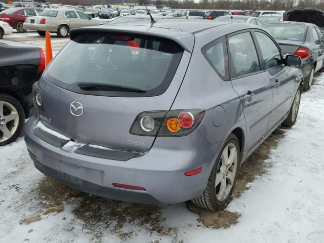 JM1BK343941214803 - 2004 MAZDA 3 HATCHBAC GRAY photo 4