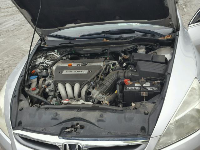 1HGCM56437A158802 - 2007 HONDA ACCORD LX SILVER photo 7