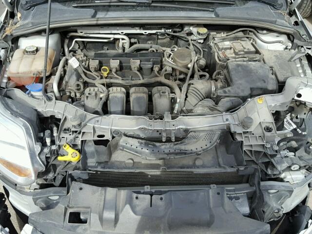 1FAHP3K22CL164406 - 2012 FORD FOCUS SE SILVER photo 7