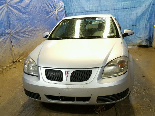 1G2AL15F577227687 - 2007 PONTIAC G5 SILVER photo 9