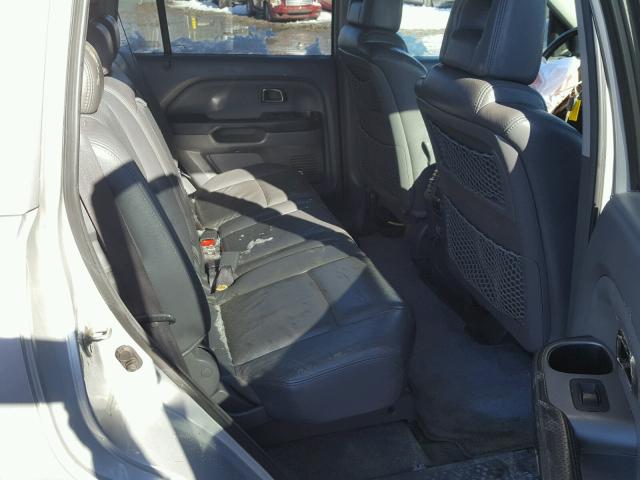 2HKYF18605H525621 - 2005 HONDA PILOT EXL SILVER photo 6