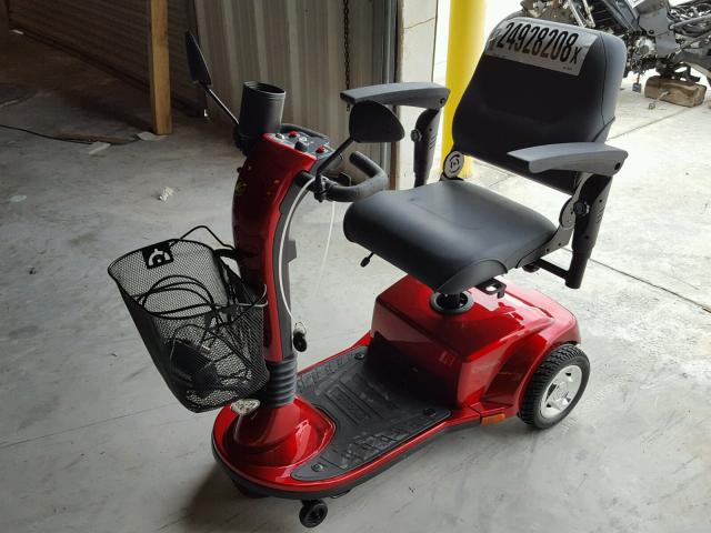 TTA16M0393 - 2017 G C SCOOTER RED photo 2