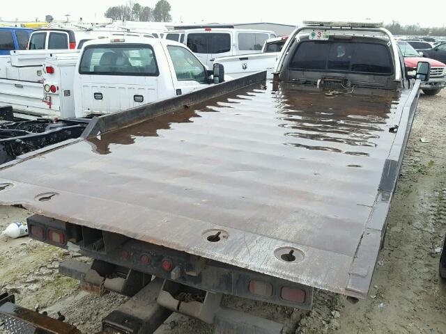 1FDAF56F53EA35194 - 2003 FORD F550 SUPER GRAY photo 4