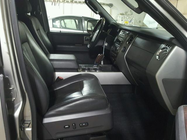 1FMFU20598LA22929 - 2008 FORD EXPEDITION SILVER photo 5