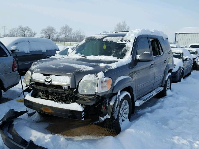 5TDZT34A25S247043 - 2005 TOYOTA SEQUOIA SR GRAY photo 2