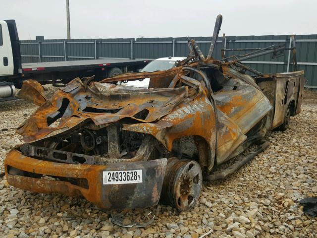 3C7WR4HT2GG204216 - 2016 RAM 2500 ST BURN photo 2