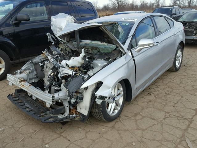 3FA6P0H76FR263180 - 2015 FORD FUSION SE SILVER photo 2