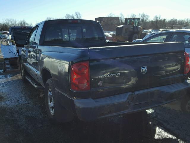 1D7HW22K75S203075 - 2005 DODGE DAKOTA ST BLACK photo 3