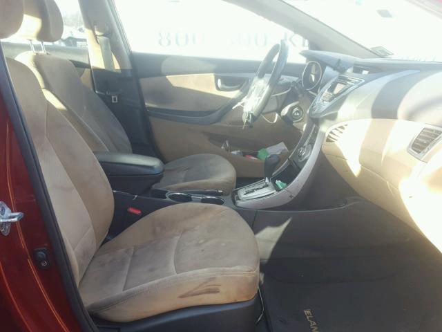 KMHDH4AE4CU360098 - 2012 HYUNDAI ELANTRA GL RED photo 5