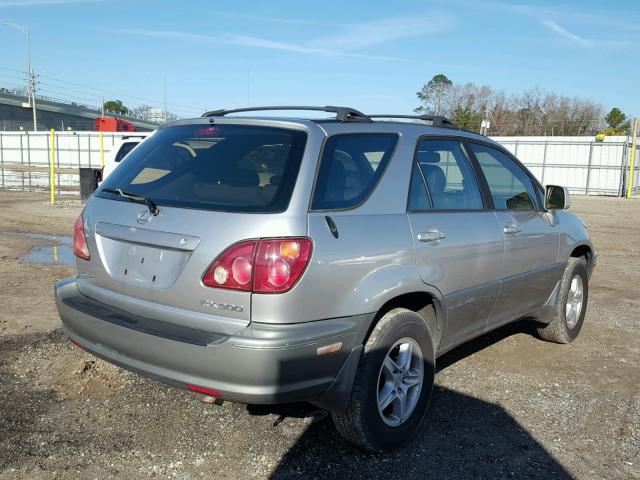 JT6GF10U8Y0064425 - 2000 LEXUS RX 300 SILVER photo 4