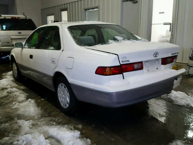 4T1BG22K6XU871322 - 1999 TOYOTA CAMRY CE WHITE photo 3