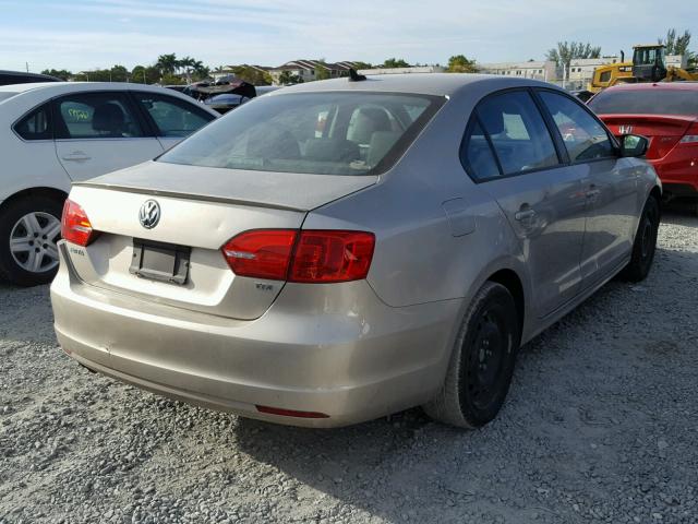 3VW3L7AJ6CM468558 - 2012 VOLKSWAGEN JETTA TDI BEIGE photo 4