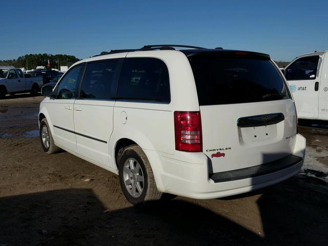 2A4RR5D15AR235864 - 2010 CHRYSLER TOWN & COU WHITE photo 3