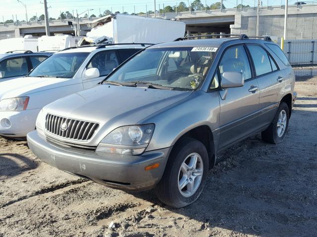 JT6HF10U6Y0147355 - 2000 LEXUS RX 300 GREEN photo 2