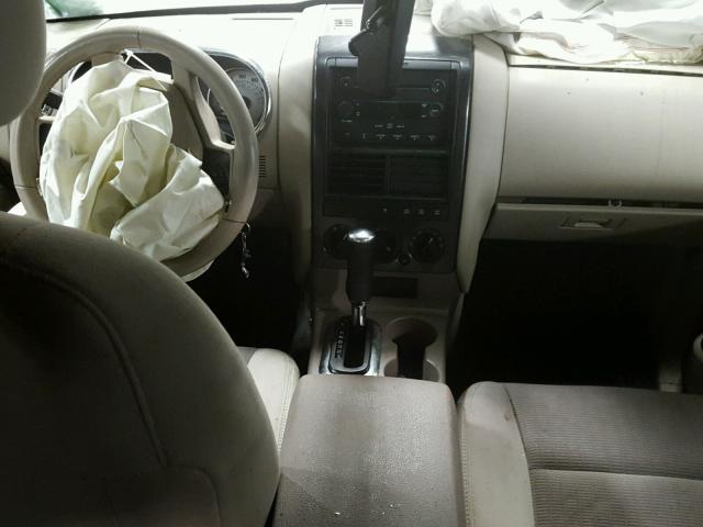 1FMEU51K77UB19721 - 2007 FORD EXPLORER S SILVER photo 9