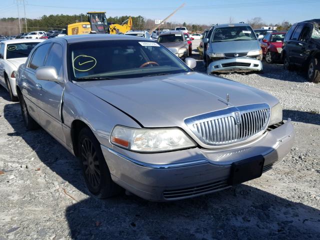 1LNHM83W54Y633425 - 2004 LINCOLN TOWN CAR U SILVER photo 1