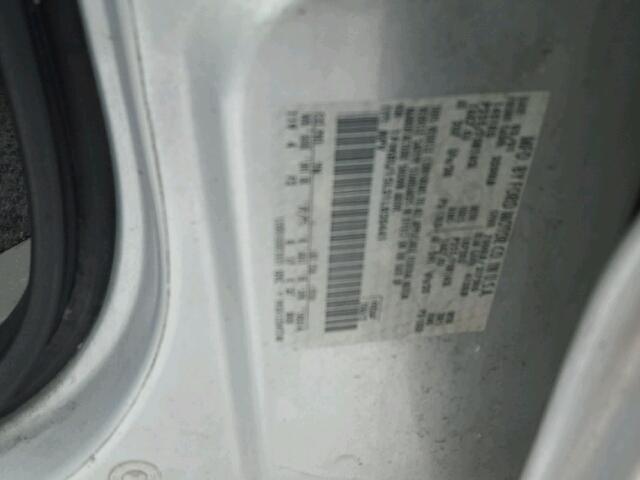 1FMRU15L31LB20441 - 2001 FORD EXPEDITION SILVER photo 10