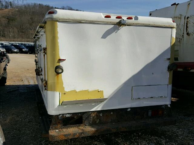 J8DE5W16697900143 - 2009 GMC 5500 W5504 YELLOW photo 3