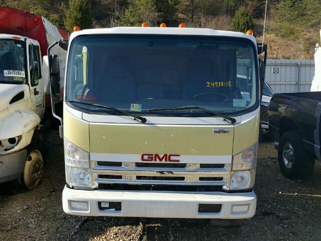 J8DE5W16697900143 - 2009 GMC 5500 W5504 YELLOW photo 7