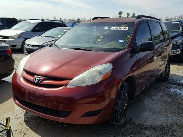 5TDZK23C38S137266 - 2008 TOYOTA SIENNA CE RED photo 2