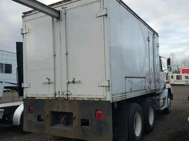 1FUYZCYB6JH406232 - 1988 FREIGHTLINER CONVENTION WHITE photo 4