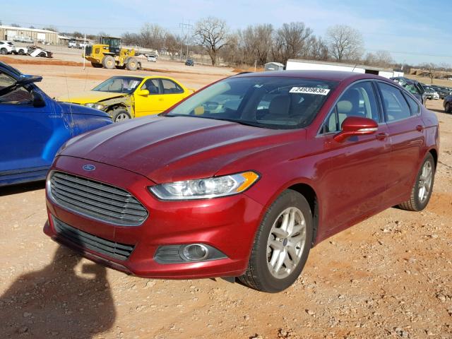 1FA6P0HD7E5396182 - 2014 FORD FUSION SE RED photo 2