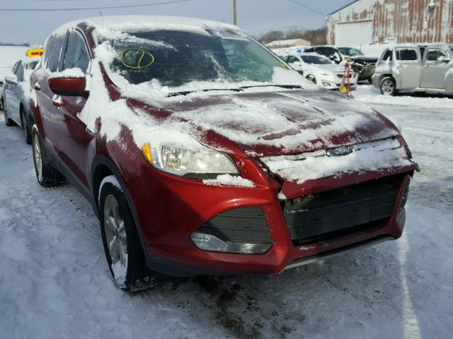 1FMCU9GXXFUA93566 - 2015 FORD ESCAPE SE RED photo 1