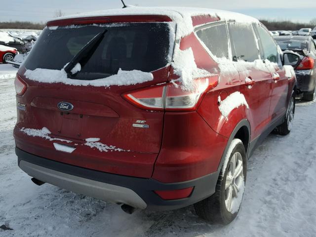 1FMCU9GXXFUA93566 - 2015 FORD ESCAPE SE RED photo 4