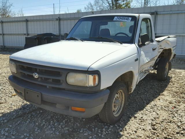 4F4CR12A9RTM64471 - 1994 MAZDA B2300 WHITE photo 2