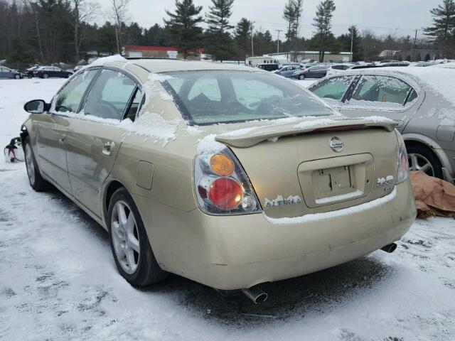 1N4BL11D72C132347 - 2002 NISSAN ALTIMA SE GOLD photo 3